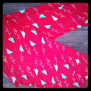 Lularoe Tall and Curvy Leggings - Paper Airplanes